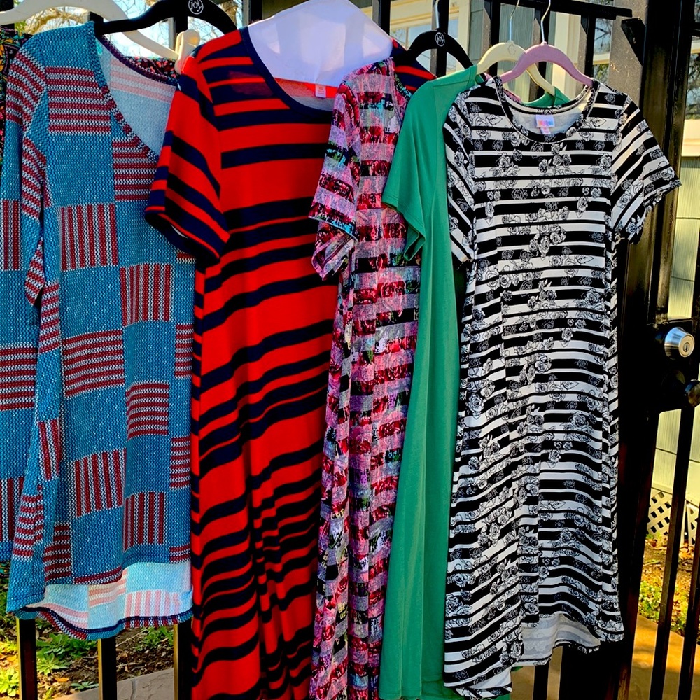 New dresses and skirt bundle (7) pieces of clothing